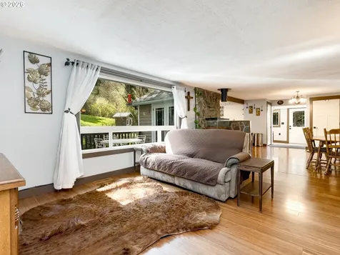 66221 Anliker Road Deer Island OR 97054