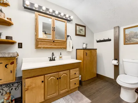66221 Anliker Road Deer Island OR 97054