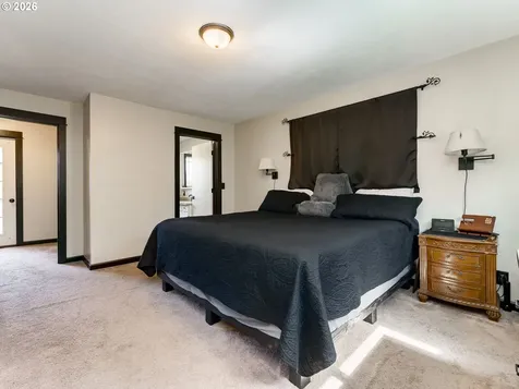 66221 Anliker Road Deer Island OR 97054