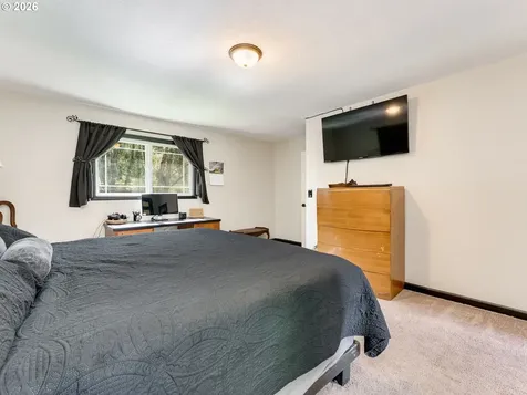 66221 Anliker Road Deer Island OR 97054