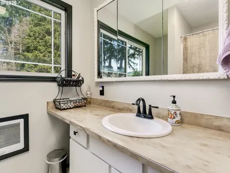 66221 Anliker Road Deer Island OR 97054