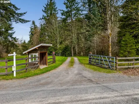66221 Anliker Road Deer Island OR 97054