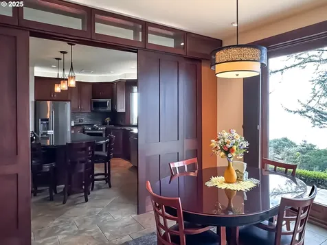 14676 Sandpiper Place Brookings OR 97415