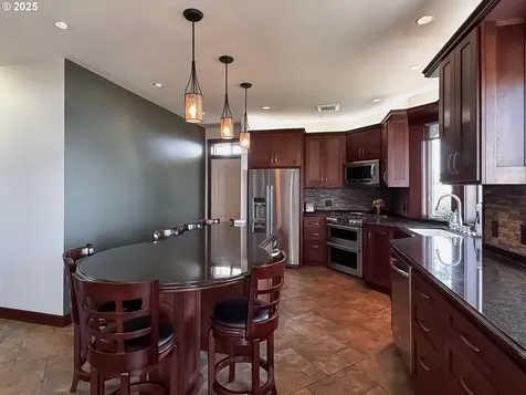 14676 Sandpiper Place Brookings OR 97415