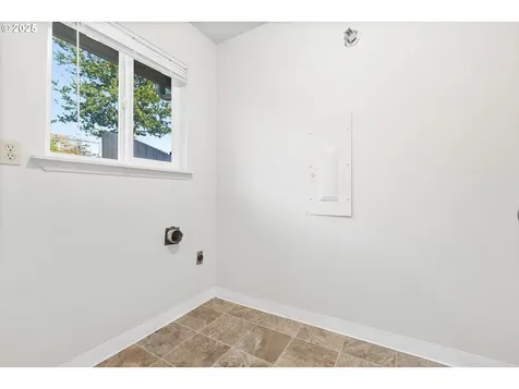 7312 NW 1st Avenue Vancouver WA 98665
