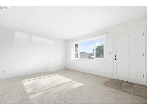 7312 NW 1st Avenue Vancouver WA 98665