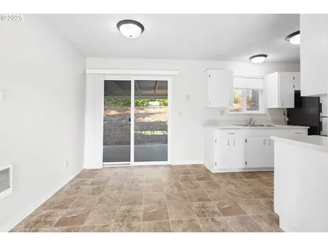 7312 NW 1st Avenue Vancouver WA 98665