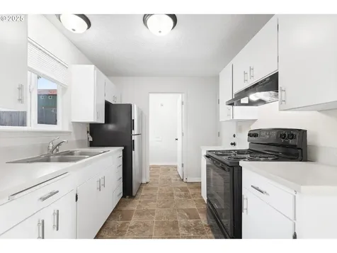 7312 NW 1st Avenue Vancouver WA 98665