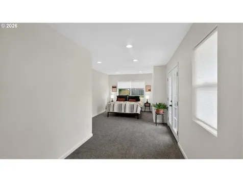 3502 3rd Street Tillamook OR 97141