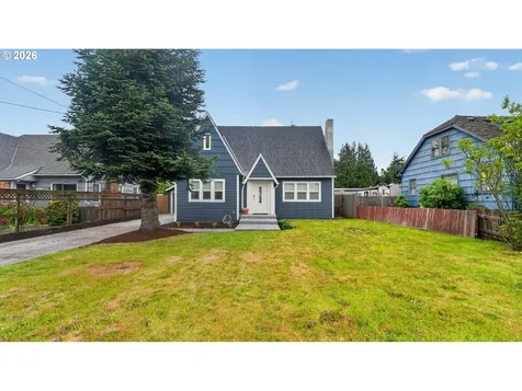 3502 3rd Street Tillamook OR 97141
