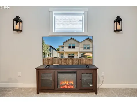13731 NW 7th Place Vancouver WA 98685