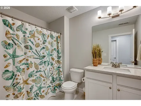 13731 NW 7th Place Vancouver WA 98685