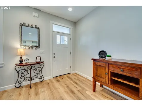 13731 NW 7th Place Vancouver WA 98685