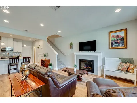 13731 NW 7th Place Vancouver WA 98685
