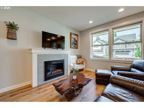 13731 NW 7th Place Vancouver WA 98685