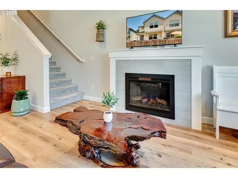 13731 NW 7th Place Vancouver WA 98685