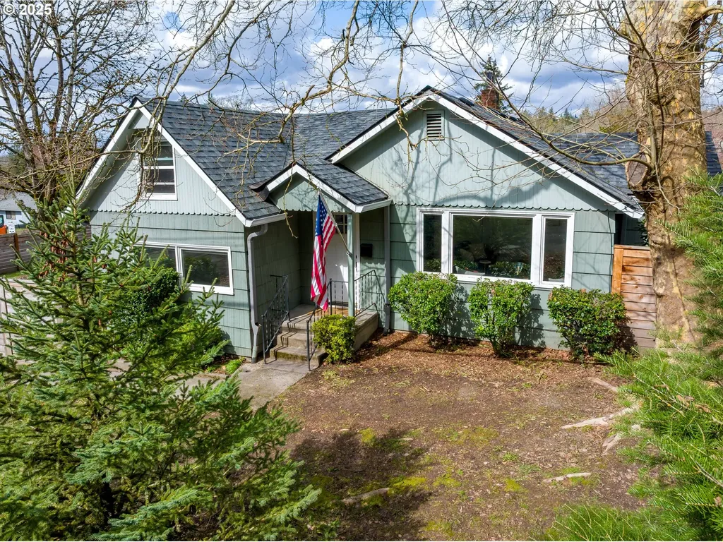 11054 SW 61st Avenue Portland OR 97219
