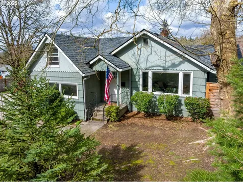 11054 SW 61st Avenue Portland OR 97219