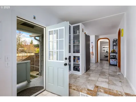 11054 SW 61st Avenue Portland OR 97219
