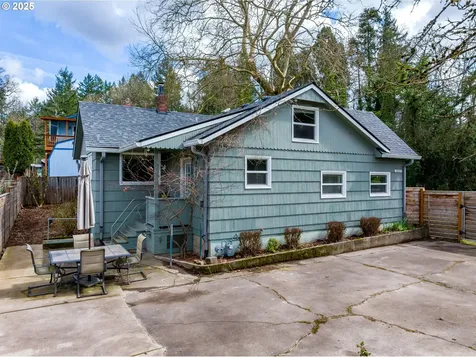 11054 SW 61st Avenue Portland OR 97219