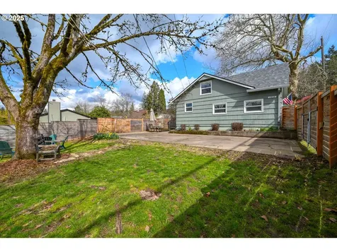 11054 SW 61st Avenue Portland OR 97219