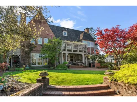 850 NW Powhatan Terrace Portland OR 97210