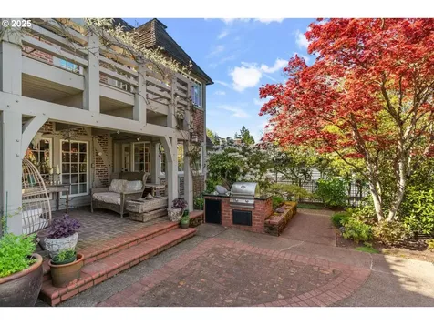 850 NW Powhatan Terrace Portland OR 97210