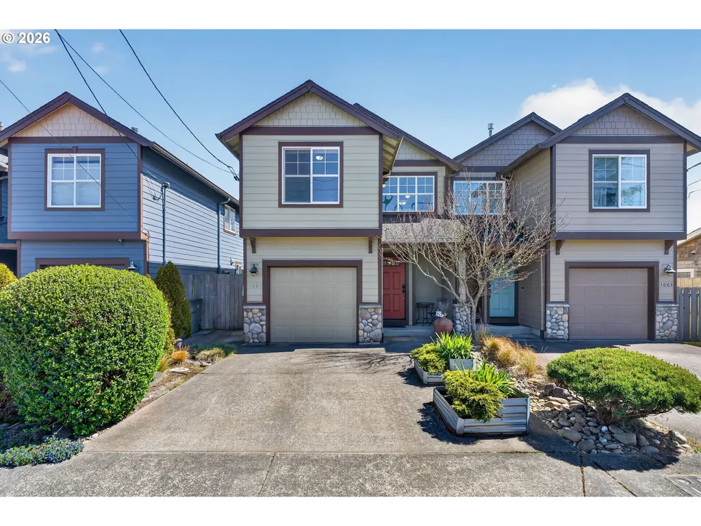1061 S Columbia Street Seaside OR 97138