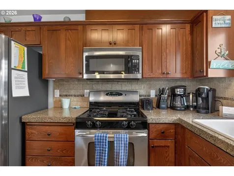 1061 S Columbia Street Seaside OR 97138