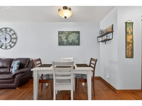 1061 S Columbia Street Seaside OR 97138