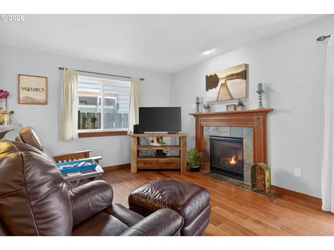 1061 S Columbia Street Seaside OR 97138
