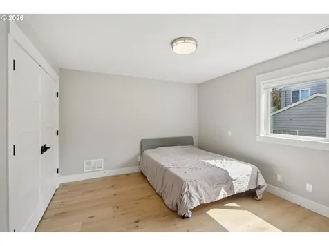 5202 Nelco Circle West Linn OR 97068