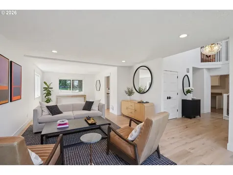 5202 Nelco Circle West Linn OR 97068