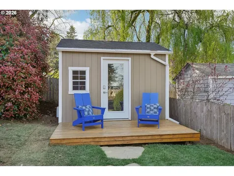 5202 Nelco Circle West Linn OR 97068