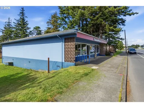 1717 Oregon Street Port Orford OR 97465