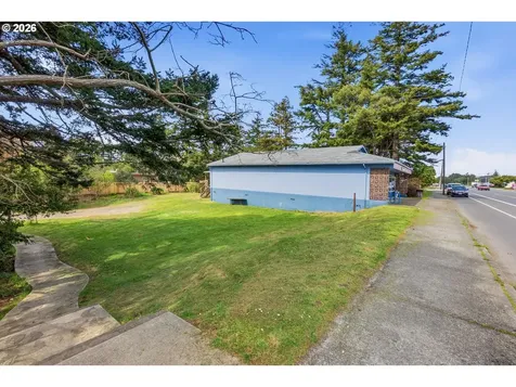 1717 Oregon Street Port Orford OR 97465