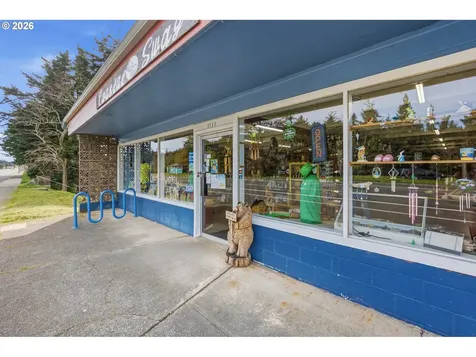 1717 Oregon Street Port Orford OR 97465