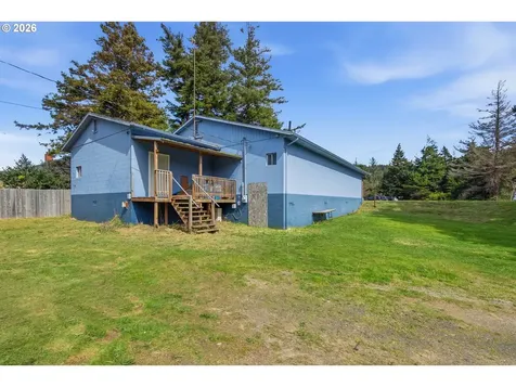 1717 Oregon Street Port Orford OR 97465