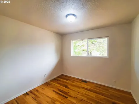 13050 SE Morrison Street Portland OR 97233