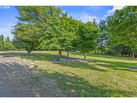 202 Waters Road Castle Rock WA 98611