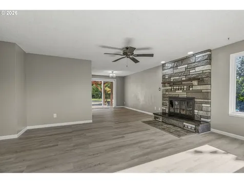 202 Waters Road Castle Rock WA 98611
