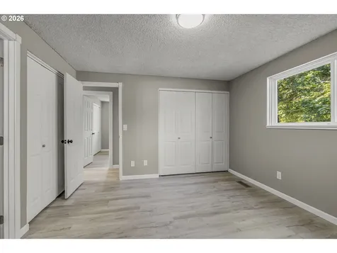 202 Waters Road Castle Rock WA 98611