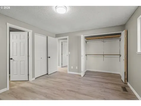 202 Waters Road Castle Rock WA 98611