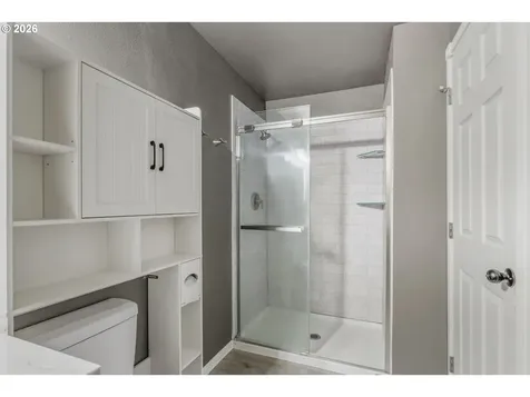 202 Waters Road Castle Rock WA 98611