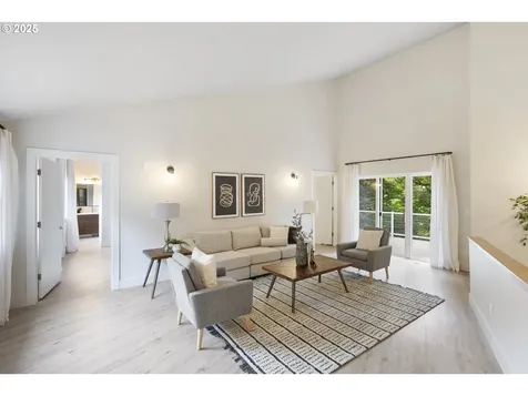 1983 Ridgewood Road Lake Oswego OR 97034