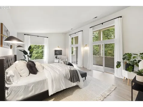 1983 Ridgewood Road Lake Oswego OR 97034