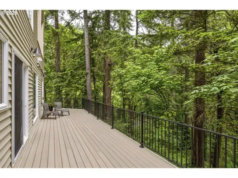 1983 Ridgewood Road Lake Oswego OR 97034