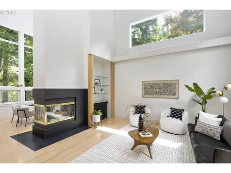 1983 Ridgewood Road Lake Oswego OR 97034