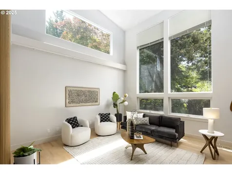 1983 Ridgewood Road Lake Oswego OR 97034