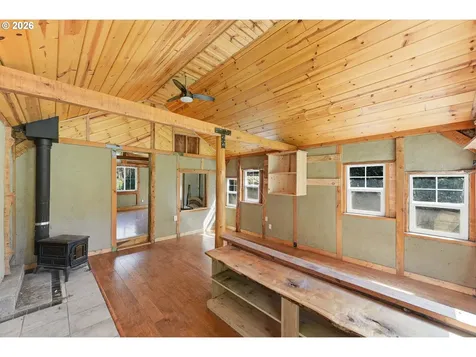 93044 Poplar Lane Coos Bay OR 97420